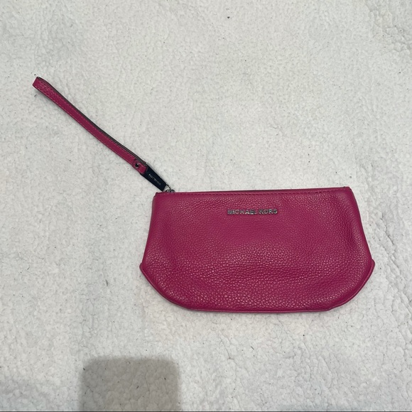 Michael Kors Hot Pink Wristlet - Picture 2 of 9